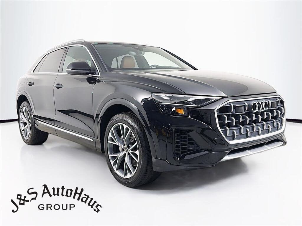2024 Audi Q8 quattro Premium Plus 55 TFSI