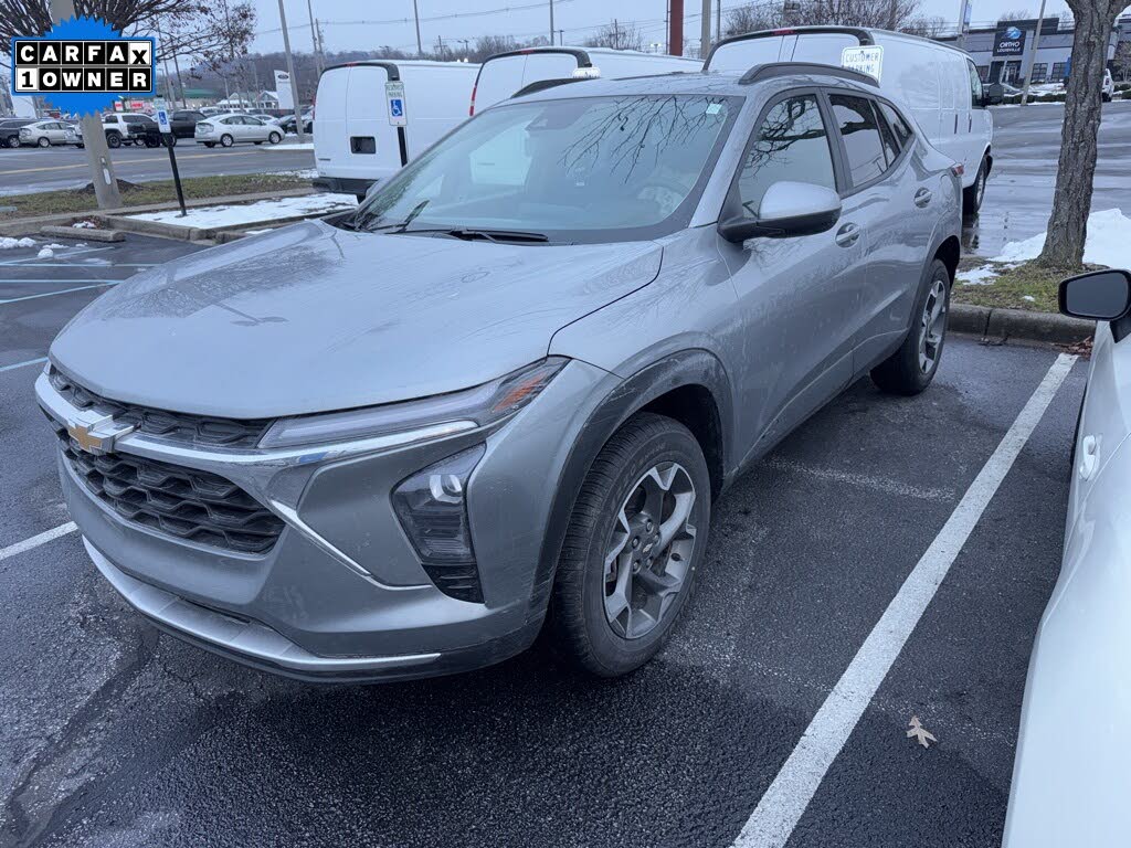 2024 Chevrolet Trax LT FWD