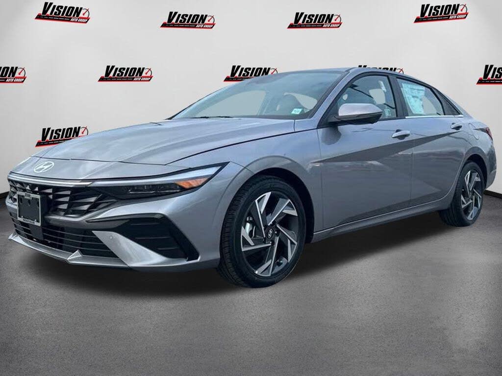 2024 Hyundai Elantra Limited FWD