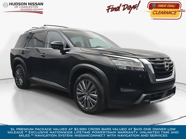 2024 Nissan Pathfinder SL FWD