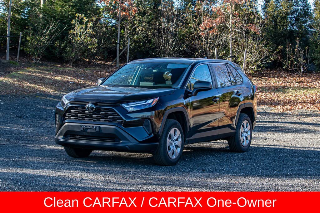 2024 Toyota RAV4 LE AWD