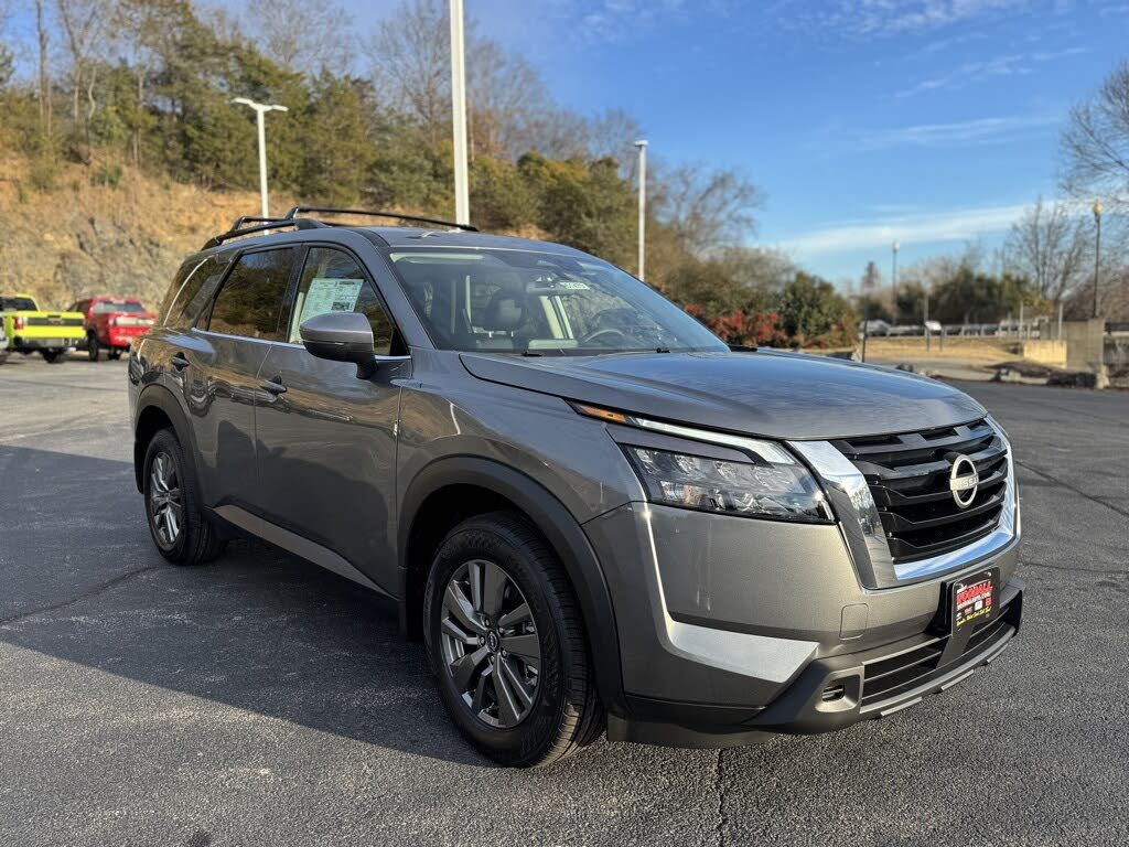 2025 Nissan Pathfinder SV 4WD