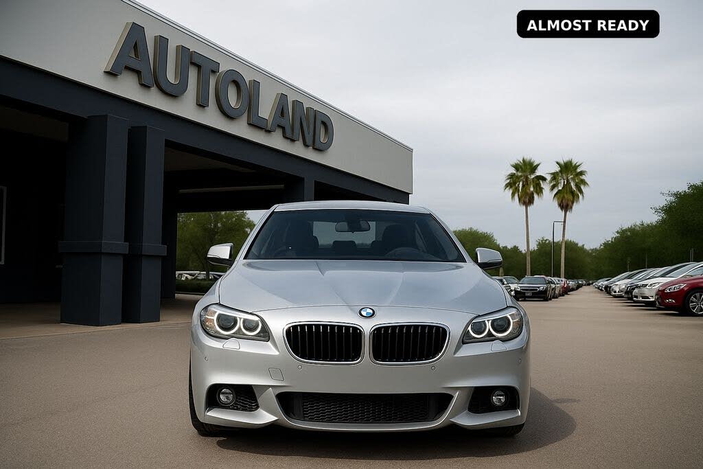 2013 BMW 5 Series 550i xDrive Sedan AWD