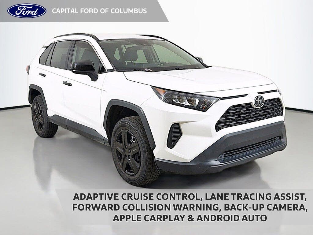 2020 Toyota RAV4 LE FWD