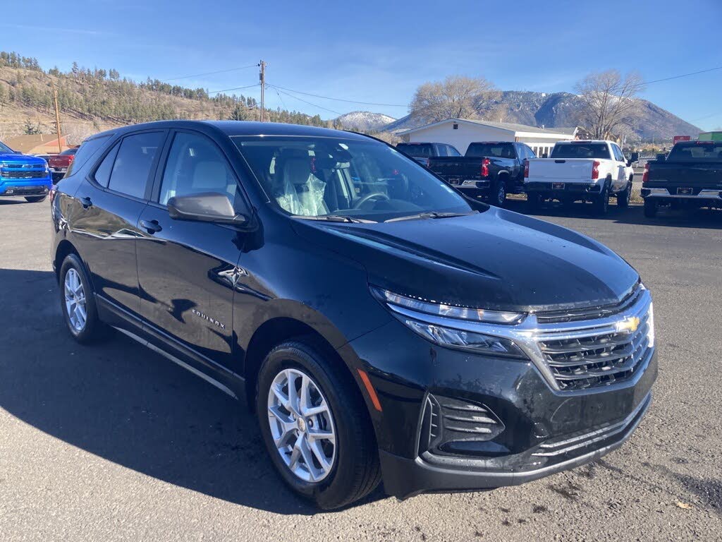 2023 Chevrolet Equinox LS AWD with 1LS