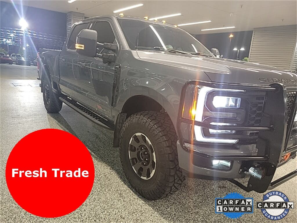 2023 Ford F-250 Super Duty Lariat Crew Cab 4WD