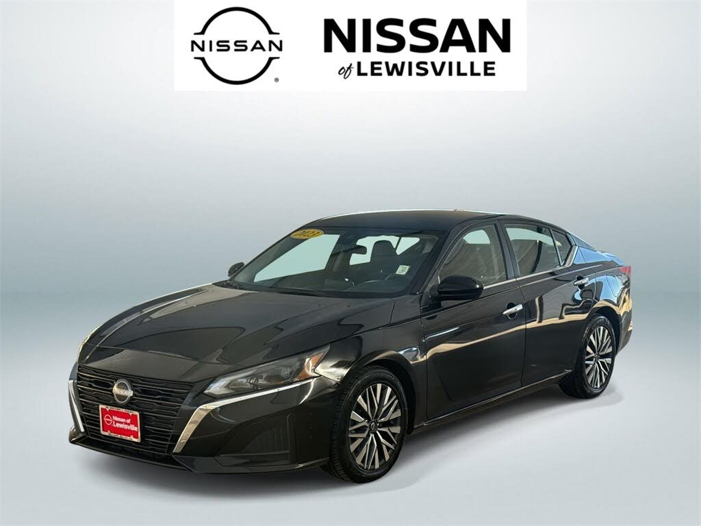 2023 Nissan Altima 2.5 SV FWD
