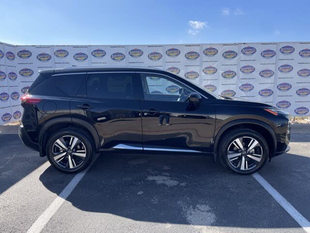 2023 Nissan Rogue Platinum FWD