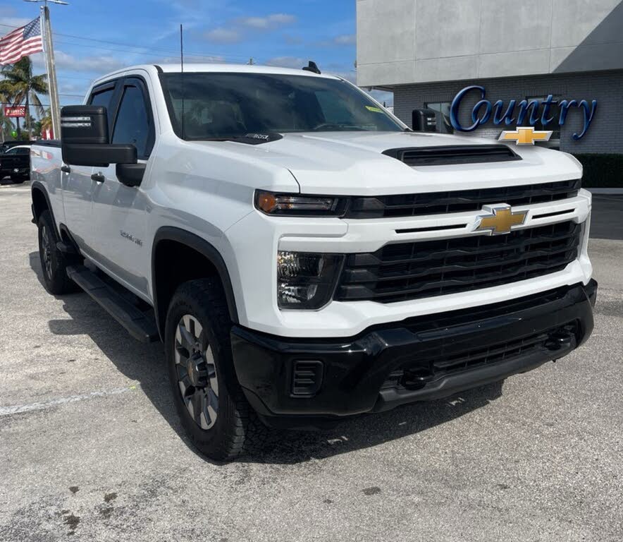2024 Chevrolet Silverado 2500HD Custom Crew Cab 4WD
