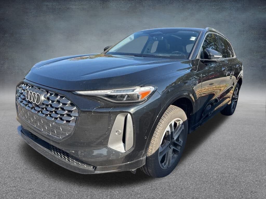 2025 Audi Q5 quattro Premium Plus 40 TFSI