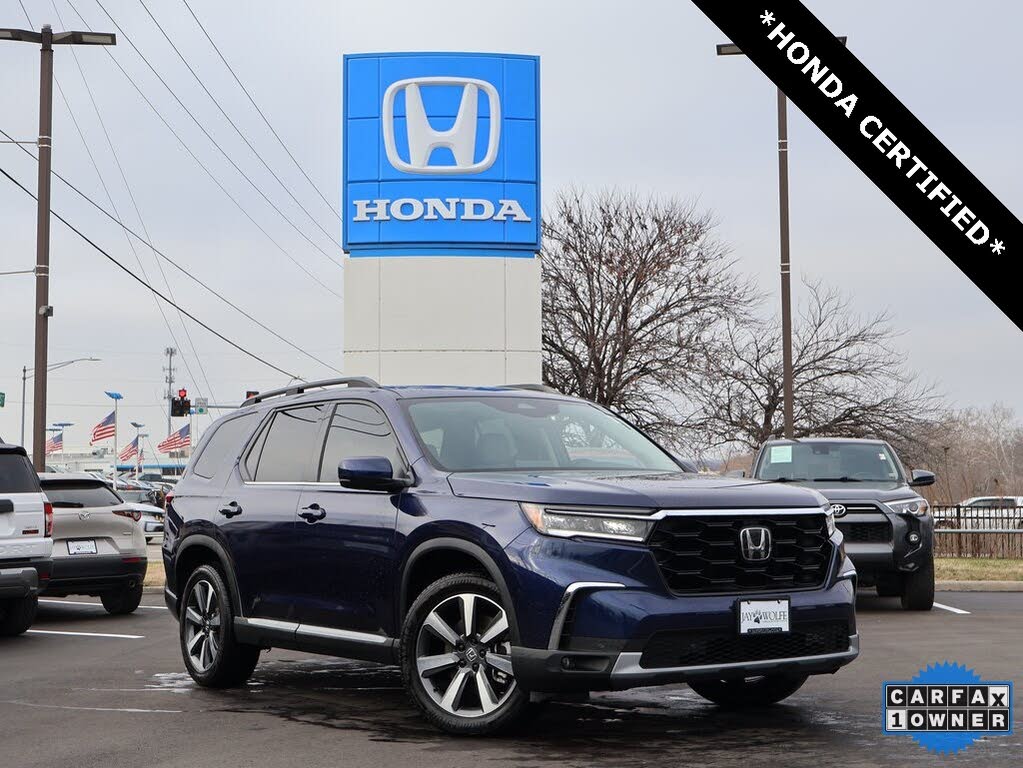 2025 Honda Pilot Touring AWD