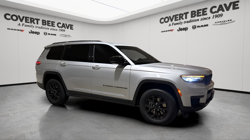 2025 Jeep Grand Cherokee L Altitude X 4WD