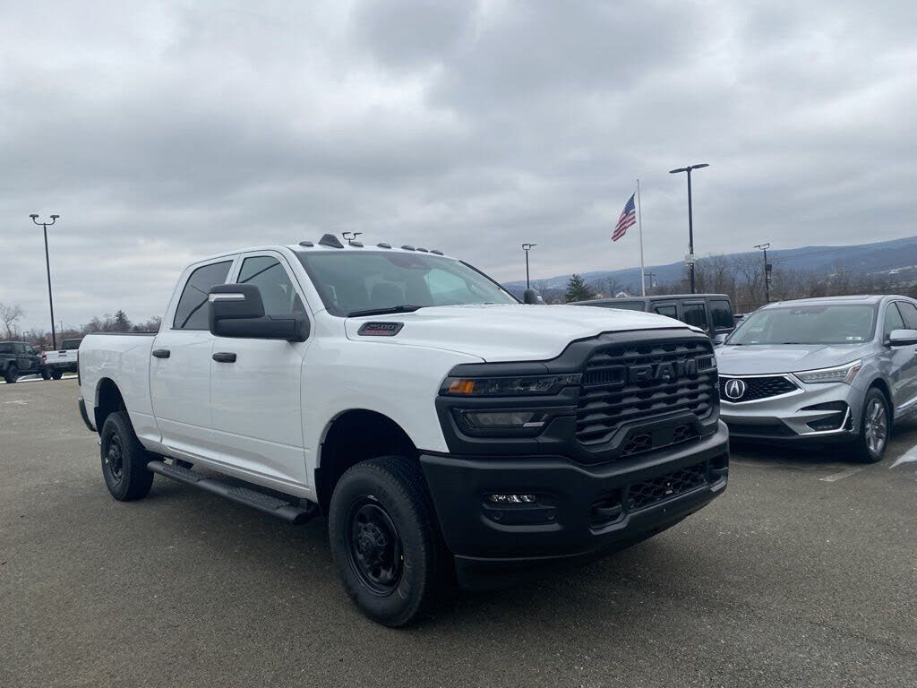 2026 RAM 2500 Tradesman Crew Cab 4WD