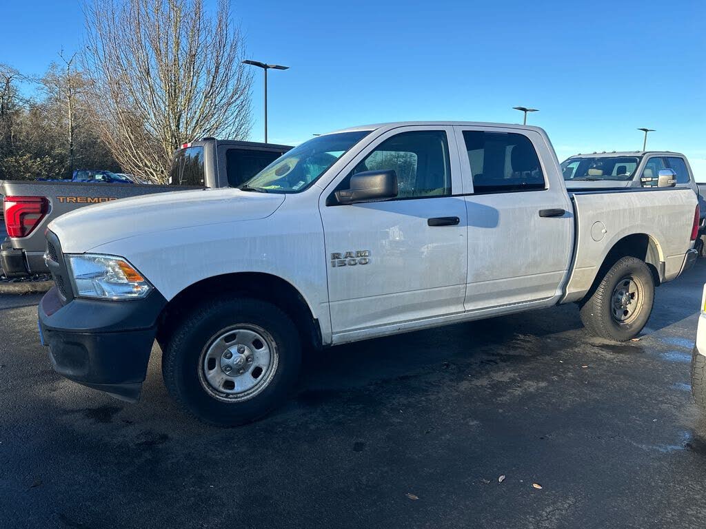 2017 RAM 1500 Tradesman Crew Cab 4WD