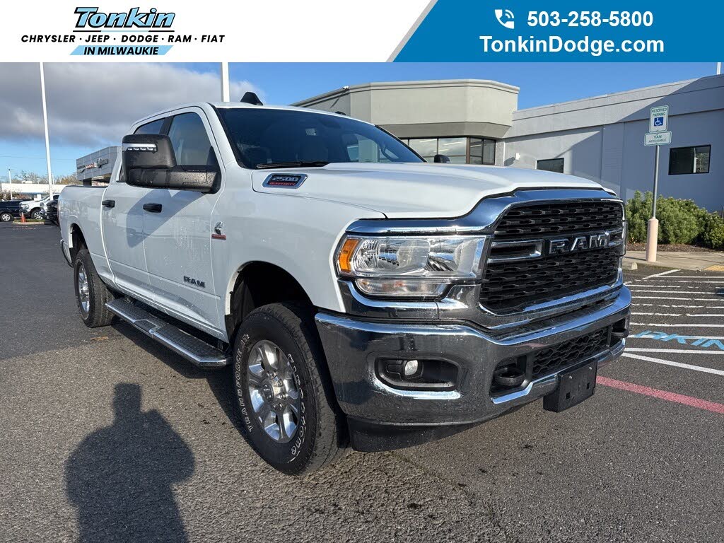 2024 RAM 2500 Big Horn Crew Cab 4WD