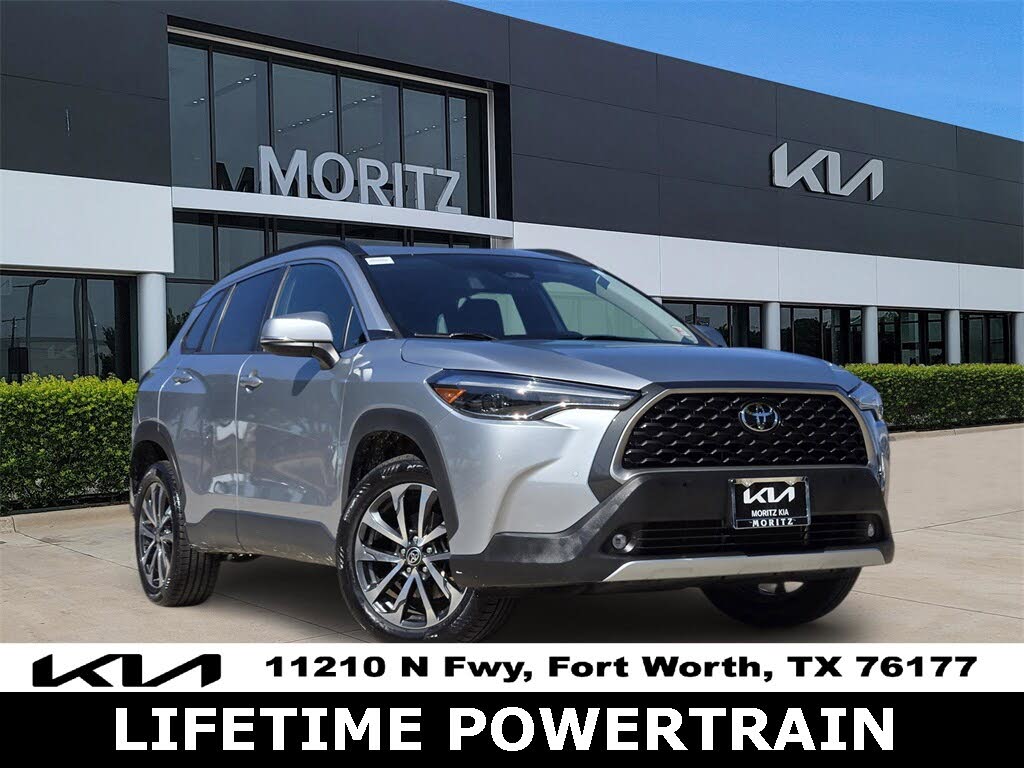 2024 Toyota Corolla Cross XLE FWD