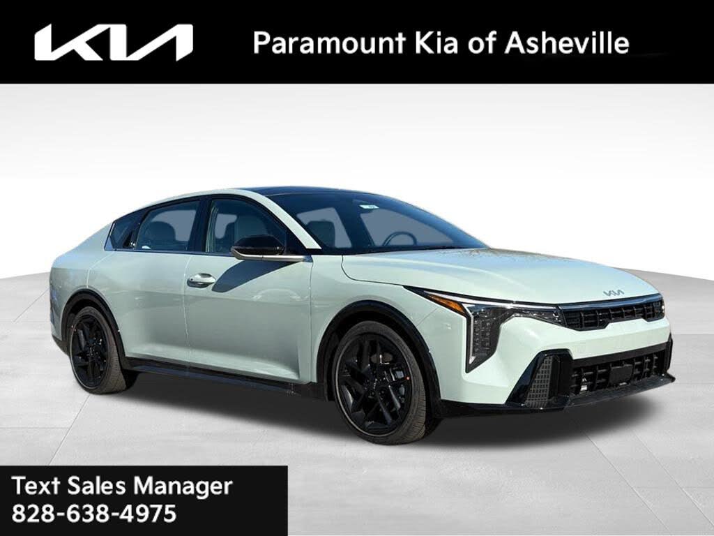 2025 Kia K4 GT-Line Turbo FWD