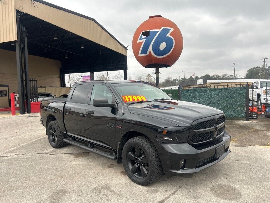 2016 RAM 1500 Tradesman Crew Cab 4WD