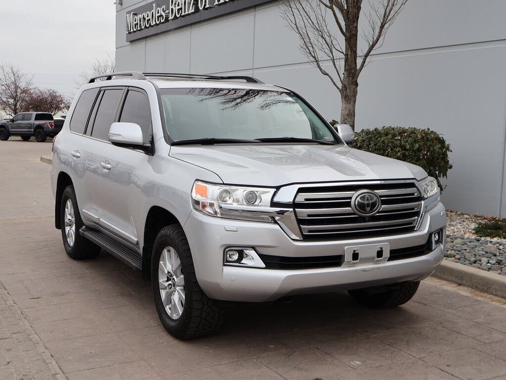 2018 Toyota Land Cruiser AWD