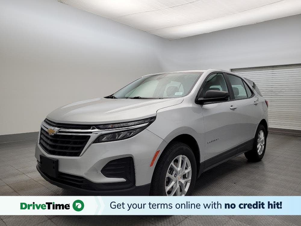 2022 Chevrolet Equinox LS AWD with 1FL