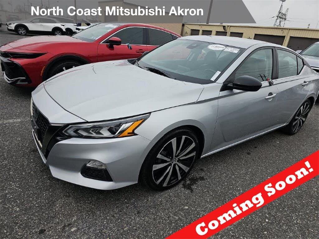 2022 Nissan Altima 2.5 SR FWD