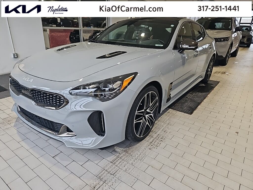 2023 Kia Stinger GT2 RWD