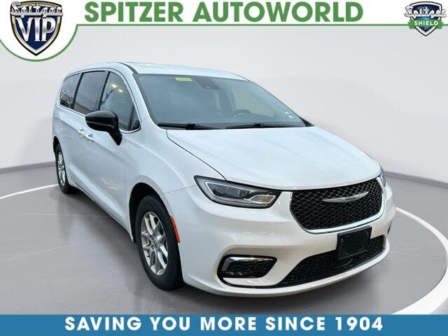 2024 Chrysler Pacifica Touring L FWD