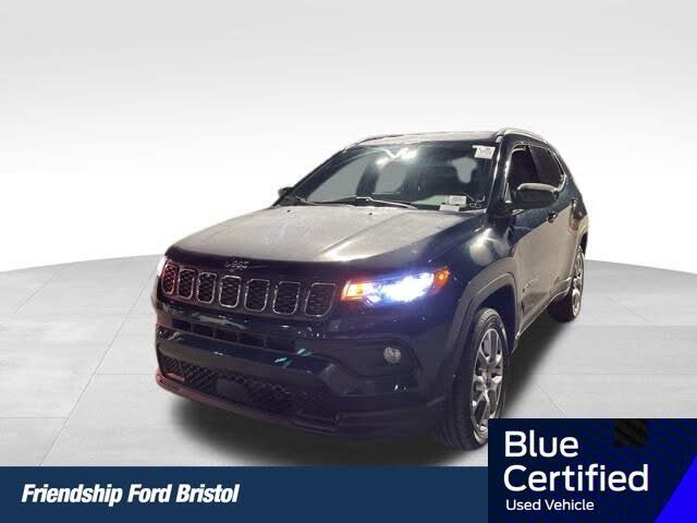 2024 Jeep Compass Latitude Lux 4WD
