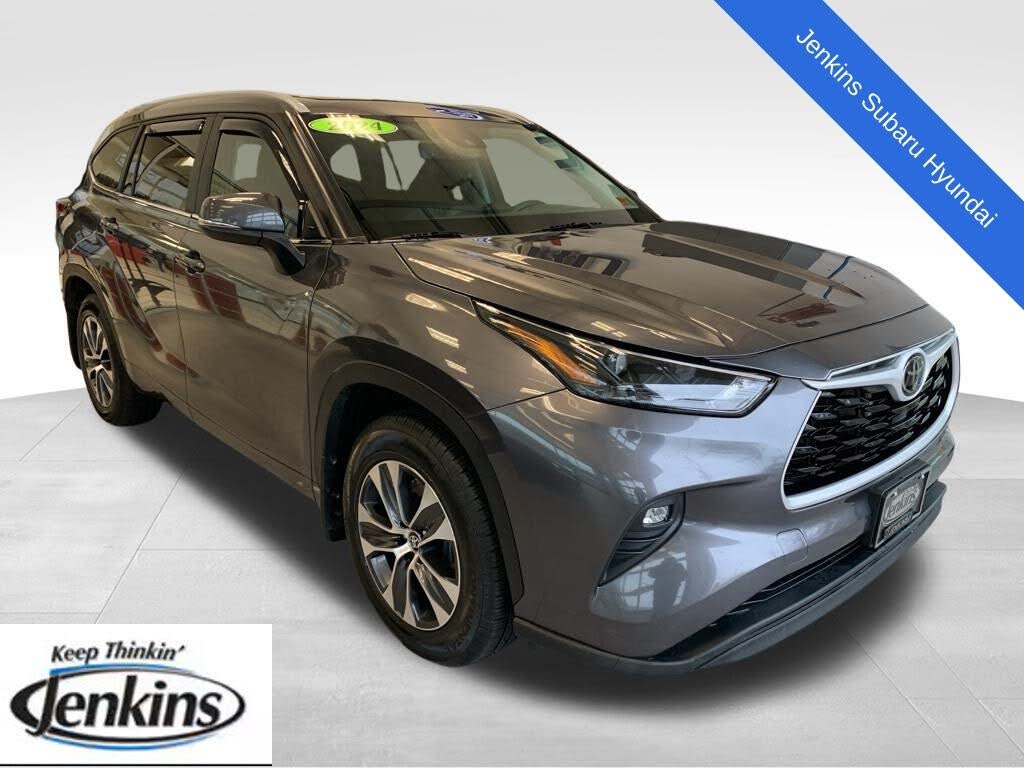 2024 Toyota Highlander XLE AWD