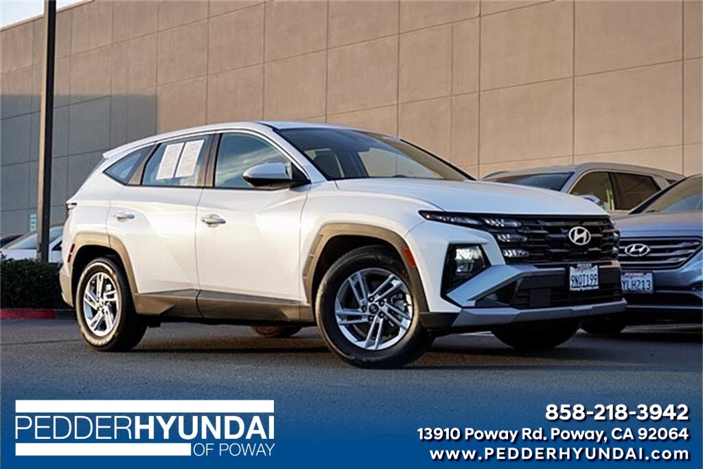 2025 Hyundai Tucson SE FWD