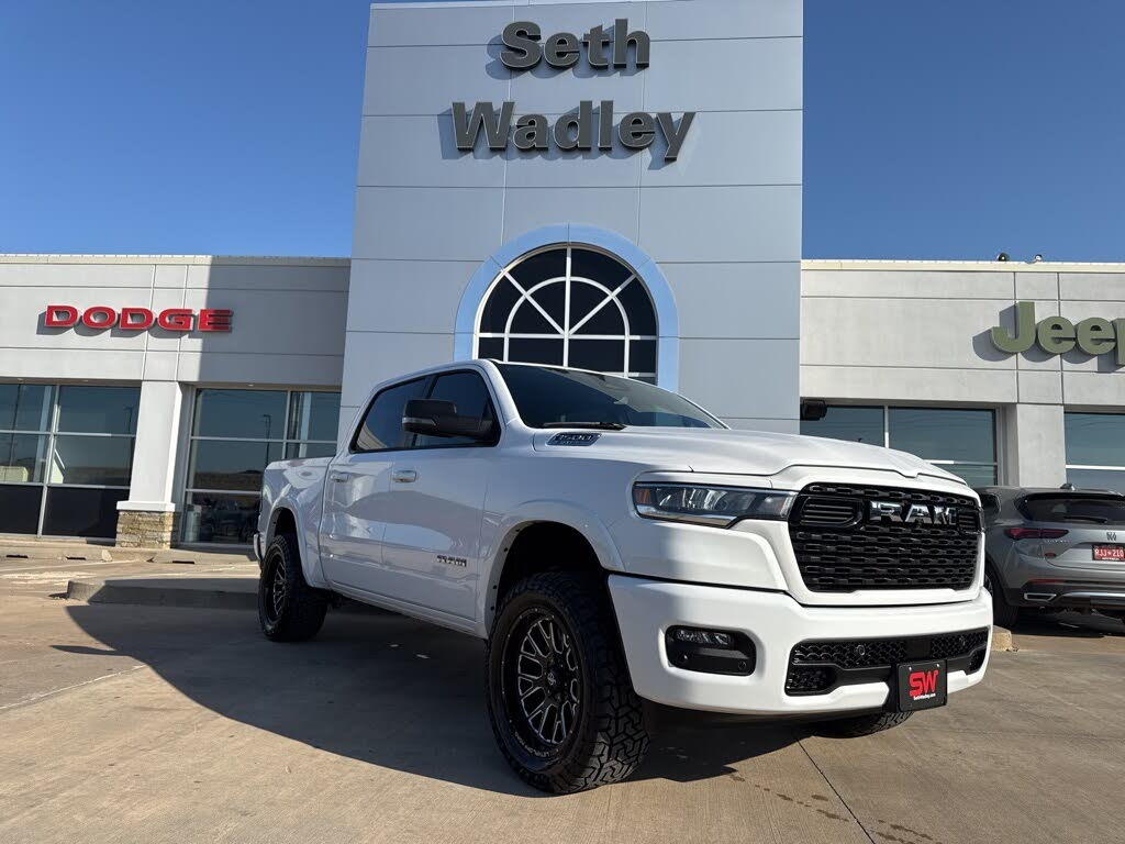 2025 RAM 1500 Big Horn Crew Cab 4WD