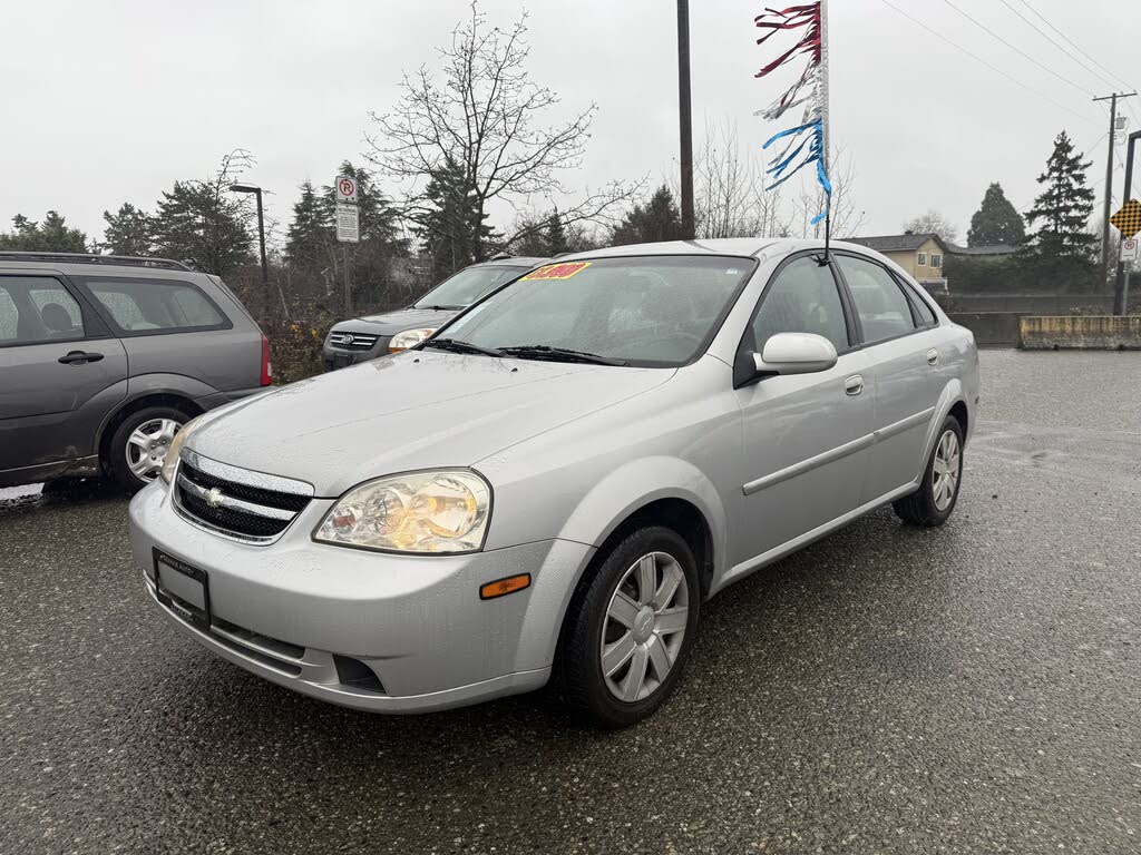 2004 Chevrolet Optra Sedan FWD