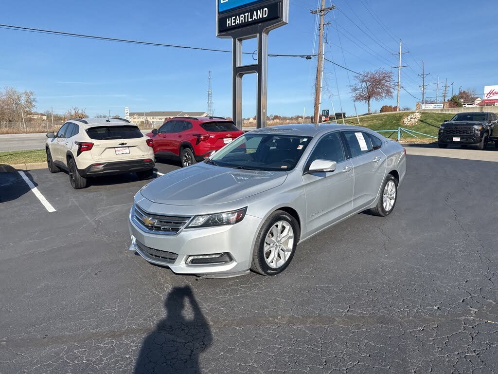 2019 Chevrolet Impala LT FWD