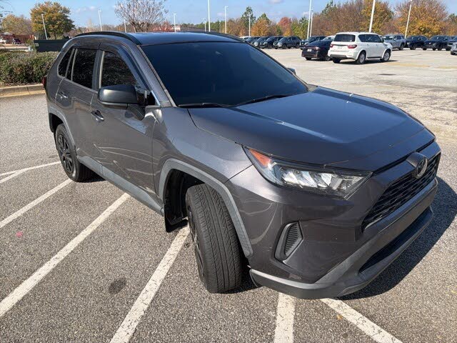 2019 Toyota RAV4 LE FWD