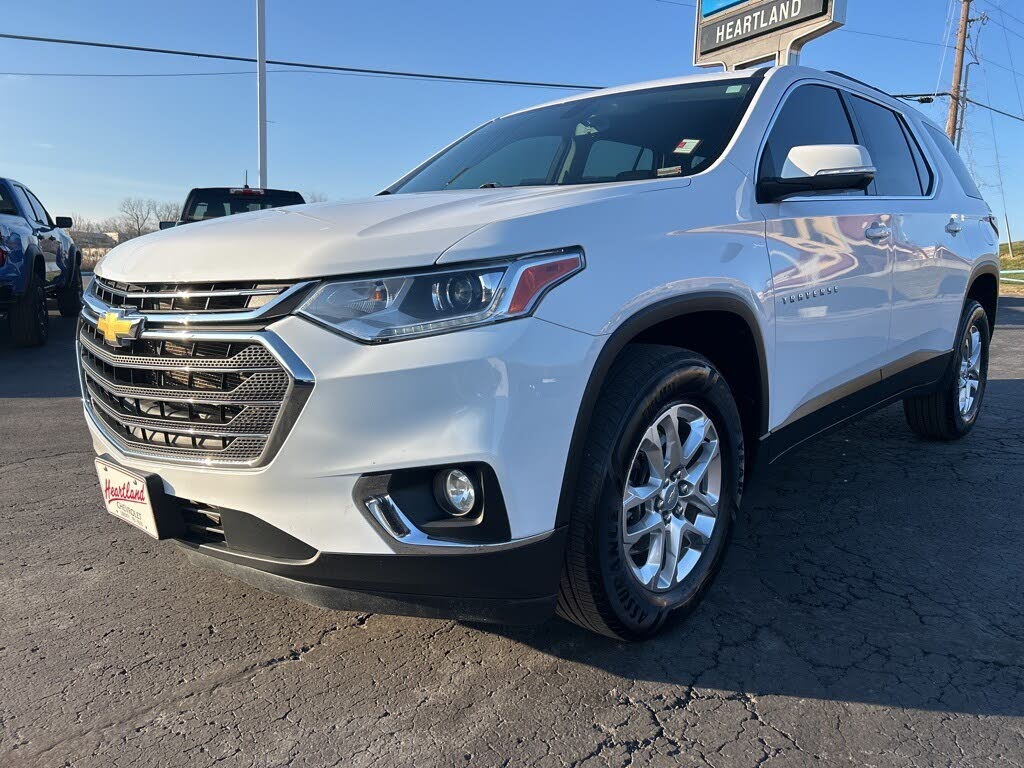 2021 Chevrolet Traverse LT Cloth FWD