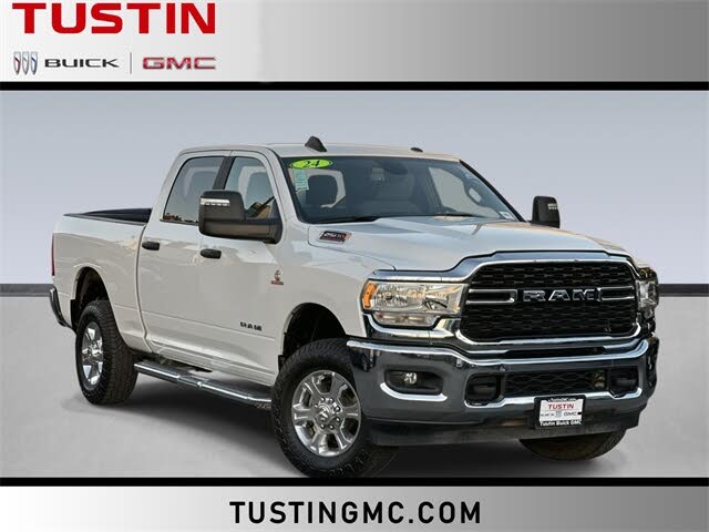 2024 RAM 2500 Big Horn Crew Cab 4WD