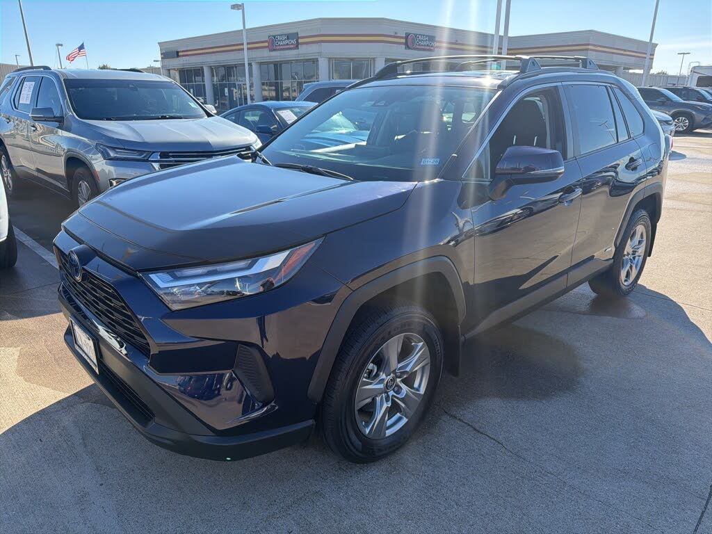 2024 Toyota RAV4 Hybrid XLE AWD