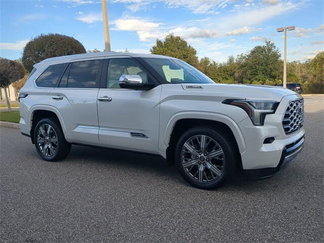 2024 Toyota Sequoia Capstone 4WD