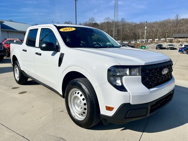 2025 Ford Maverick XL SuperCrew FWD