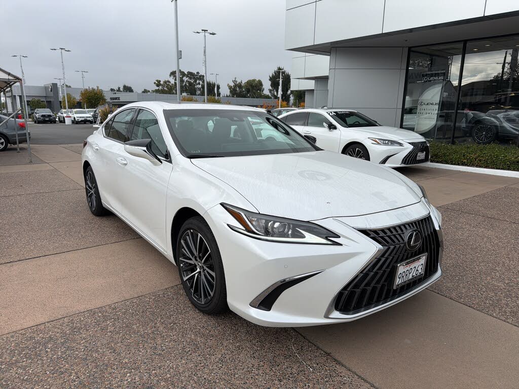 2025 Lexus ES Hybrid 300h FWD