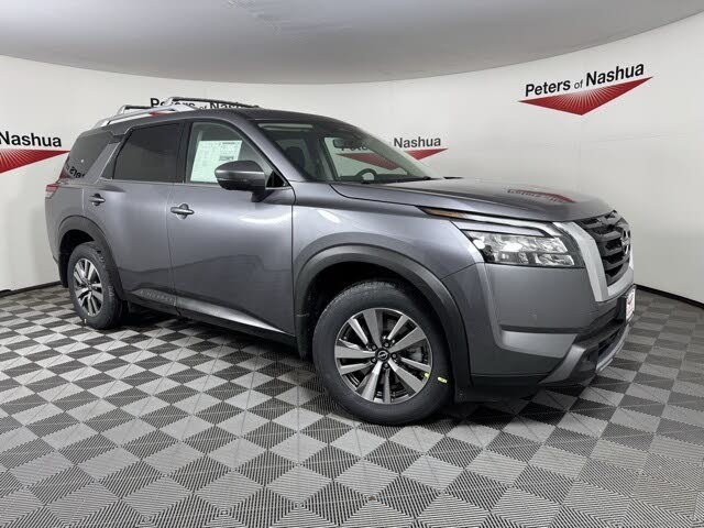 2025 Nissan Pathfinder SL 4WD