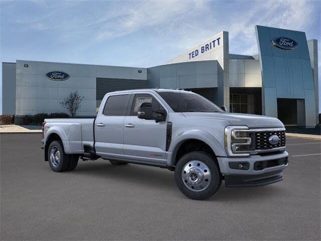 2026 Ford F-450 Super Duty Platinum Crew Cab LB DRW 4WD