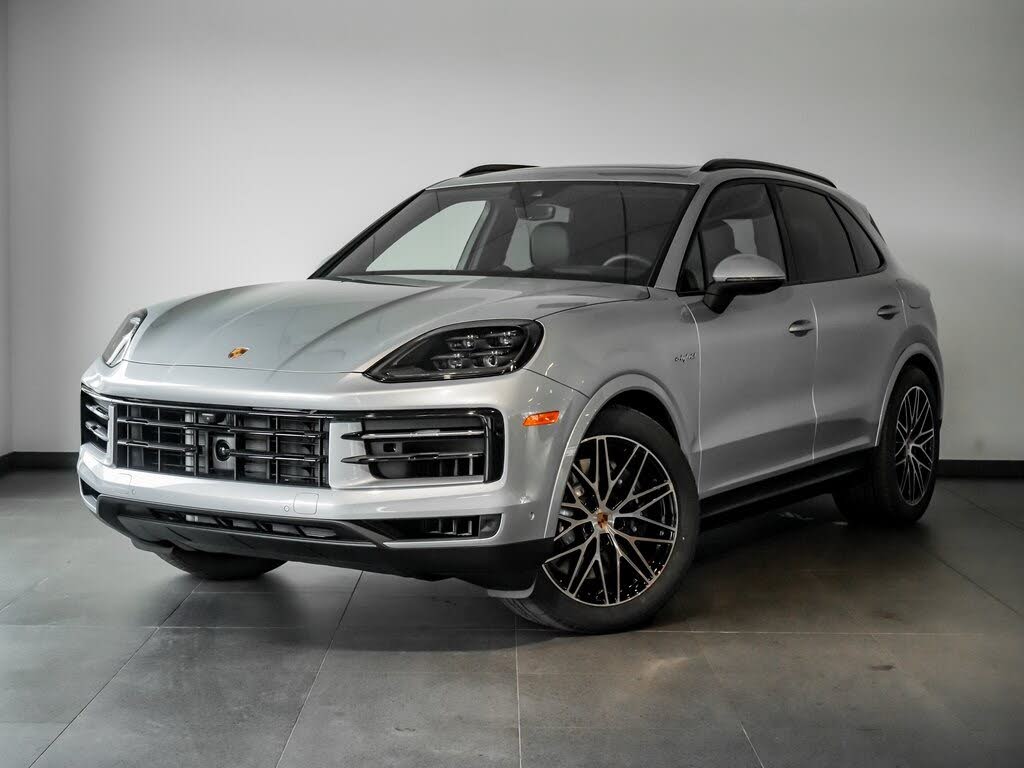 2026 Porsche Cayenne AWD