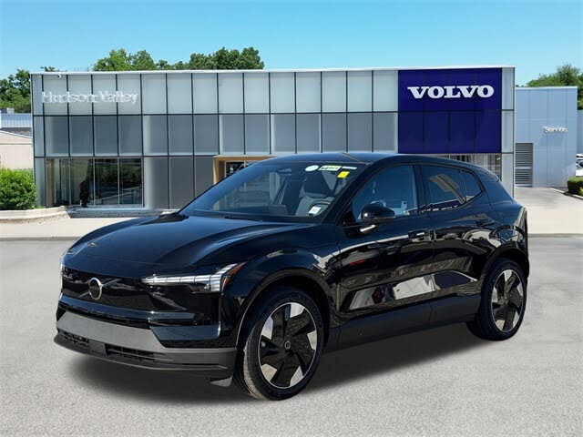 2026 Volvo EX30 Twin Plus eAWD