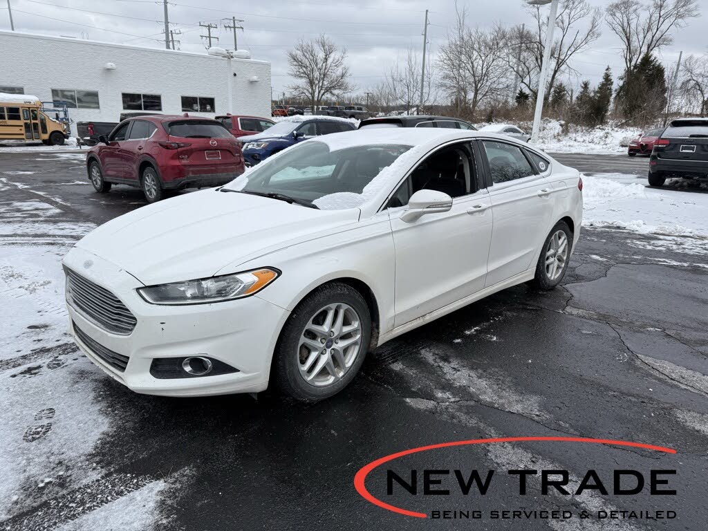 2013 Ford Fusion SE