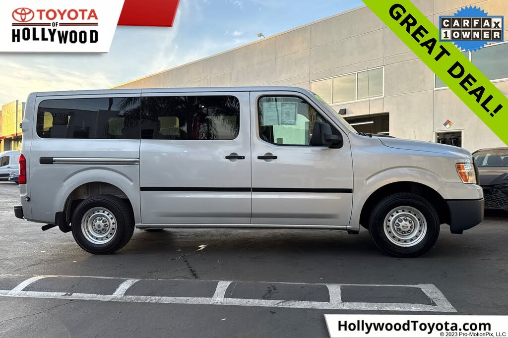 2019 Nissan NV Passenger V6 S RWD