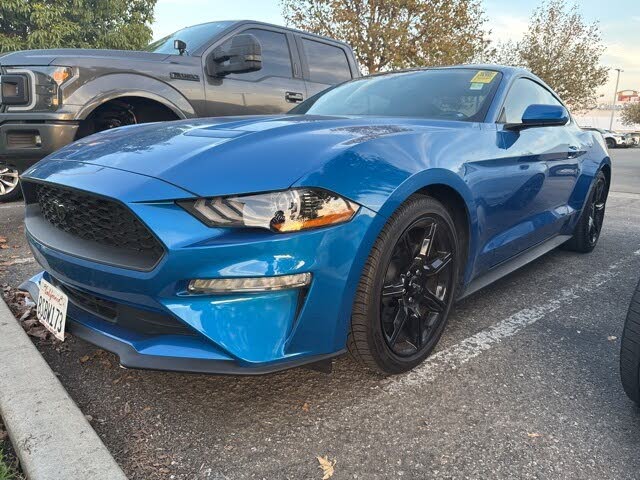 2020 Ford Mustang EcoBoost Coupe RWD