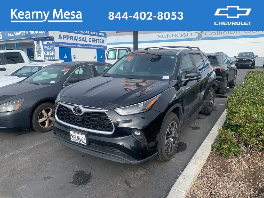 2023 Toyota Highlander L FWD