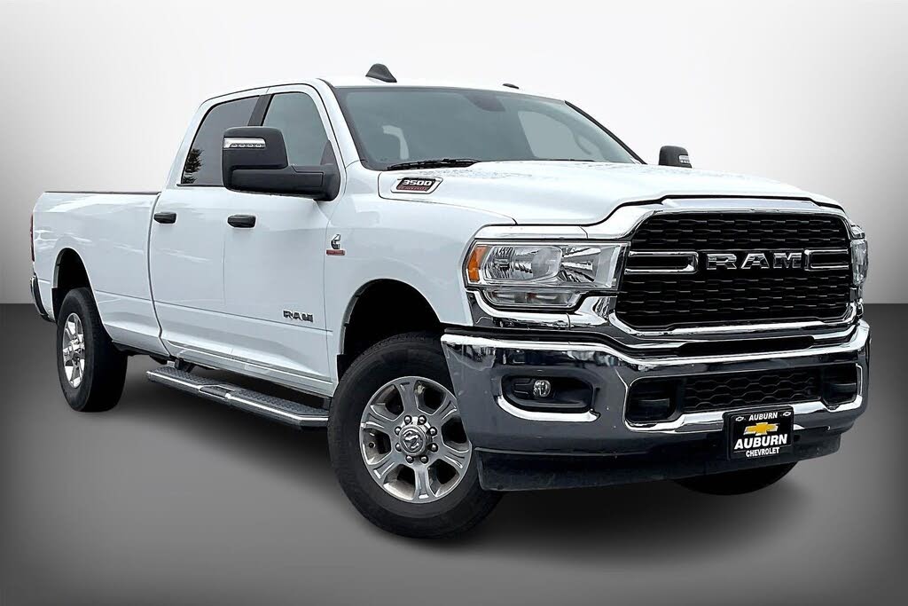 2024 RAM 3500 Big Horn Crew Cab LB 4WD