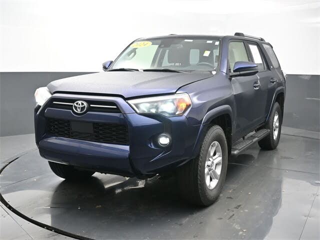 2024 Toyota 4Runner SR5 4WD